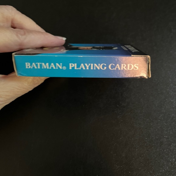 Batman Returns Playing Cards in Original Box - Picture 8 of 10